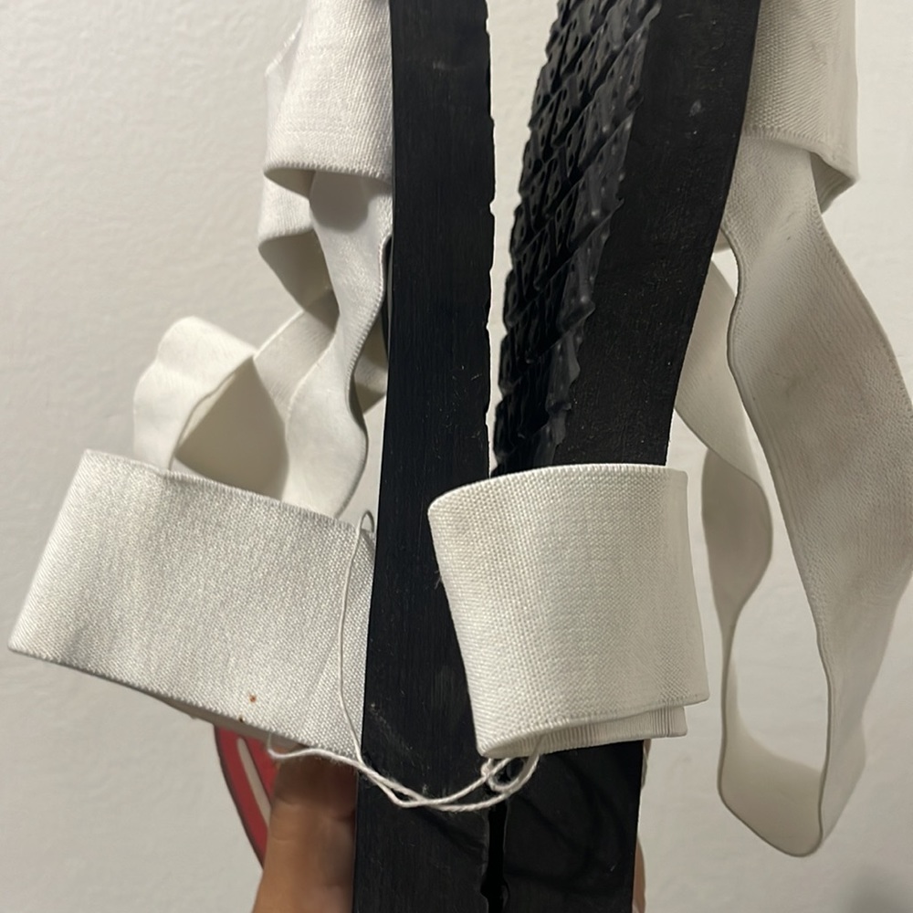 Vintage 90's Baywatch Gear Black Sandals with White Elastic Straps Women Size 10 - Picture 9 of 9